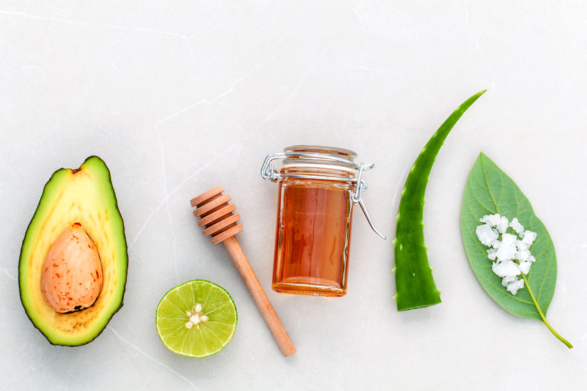 Soulager le mal de gorge avec des aliments : une approche naturelle