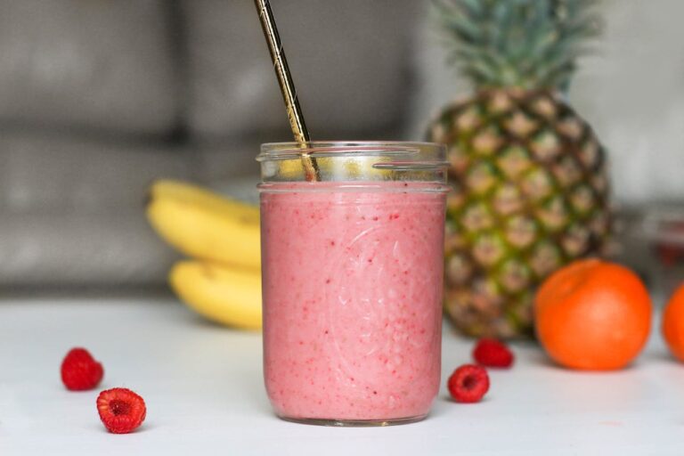 jar-avec-shake-et-paille